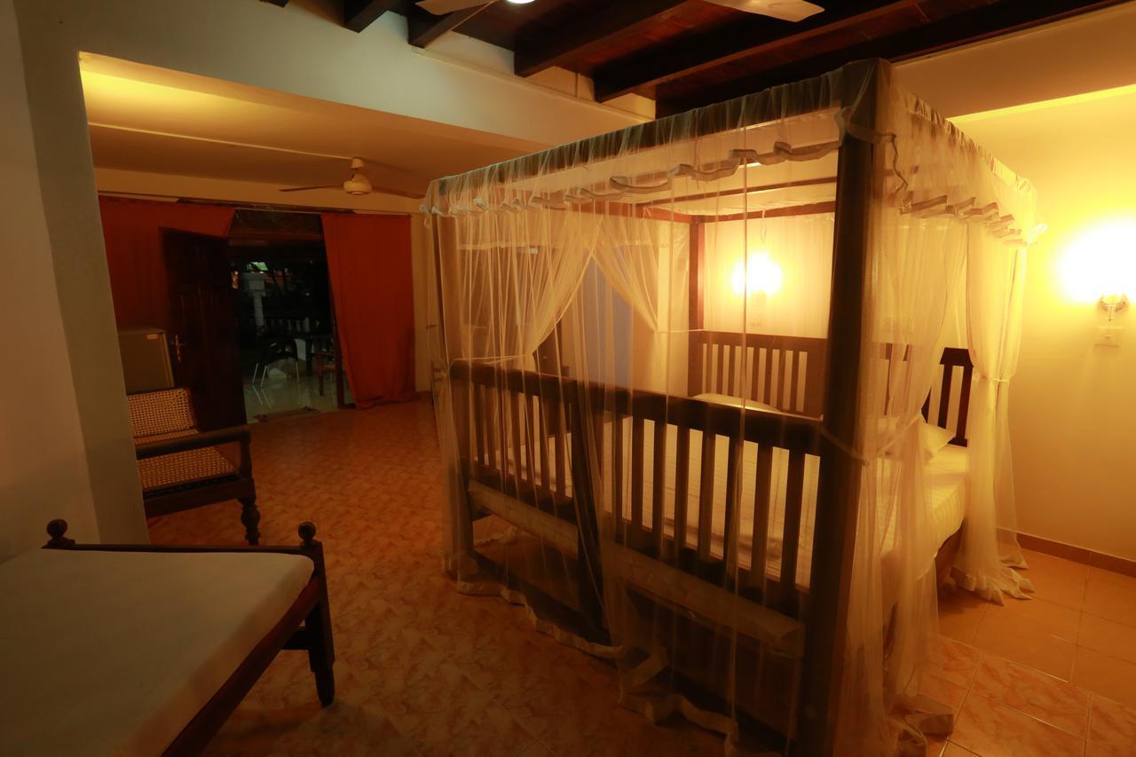 Sonri Villa Sea View Унаватуна Екстериор снимка