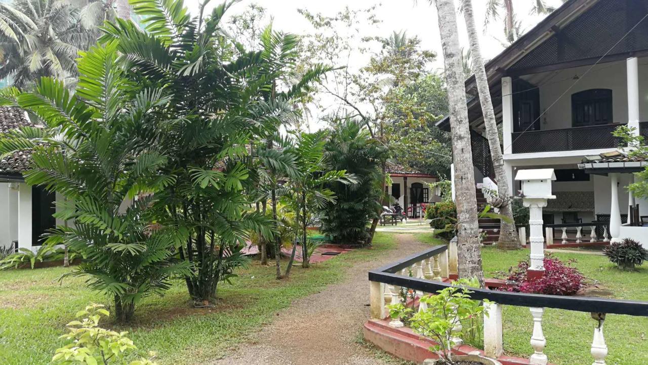 Sonri Villa Sea View Унаватуна Екстериор снимка